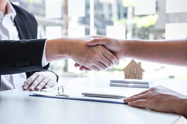 Quels sont les frais de notaire pour la vente d'une maison ?
